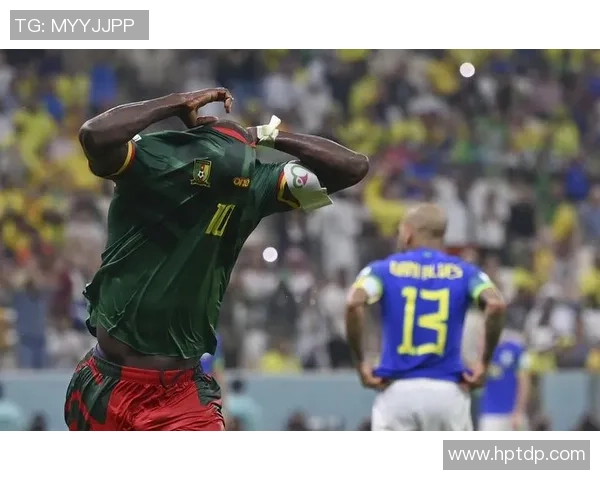 喀麦隆足球明星精彩表现赢得比赛胜利的精彩视频集锦